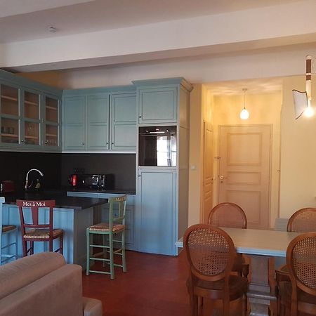 Mes A Moi In Pezenas - Appartements De Charme - Baignoire Balneo Экстерьер фото