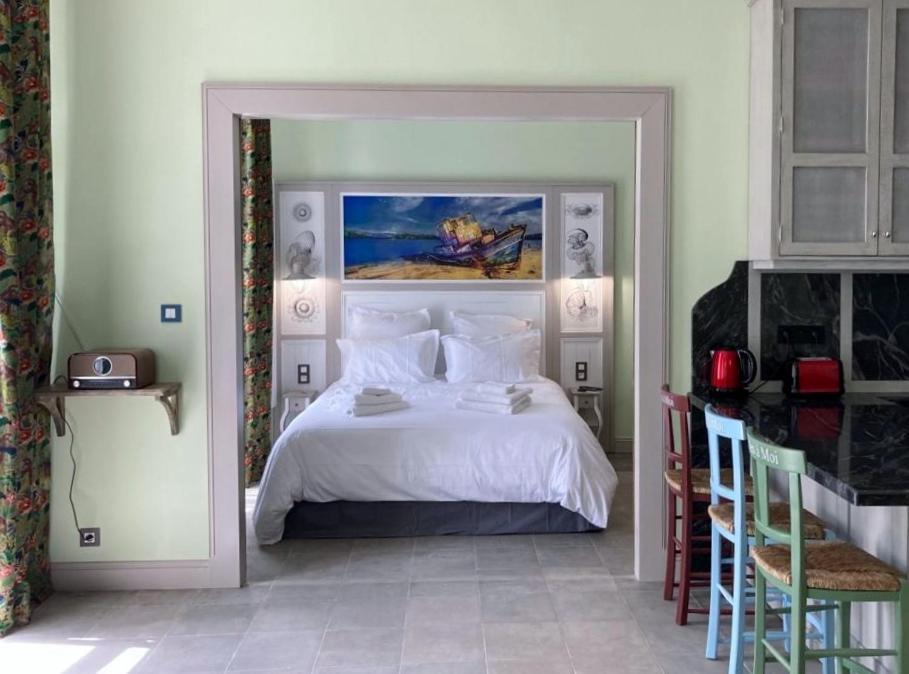 Mes A Moi In Pezenas - Appartements De Charme - Baignoire Balneo Экстерьер фото