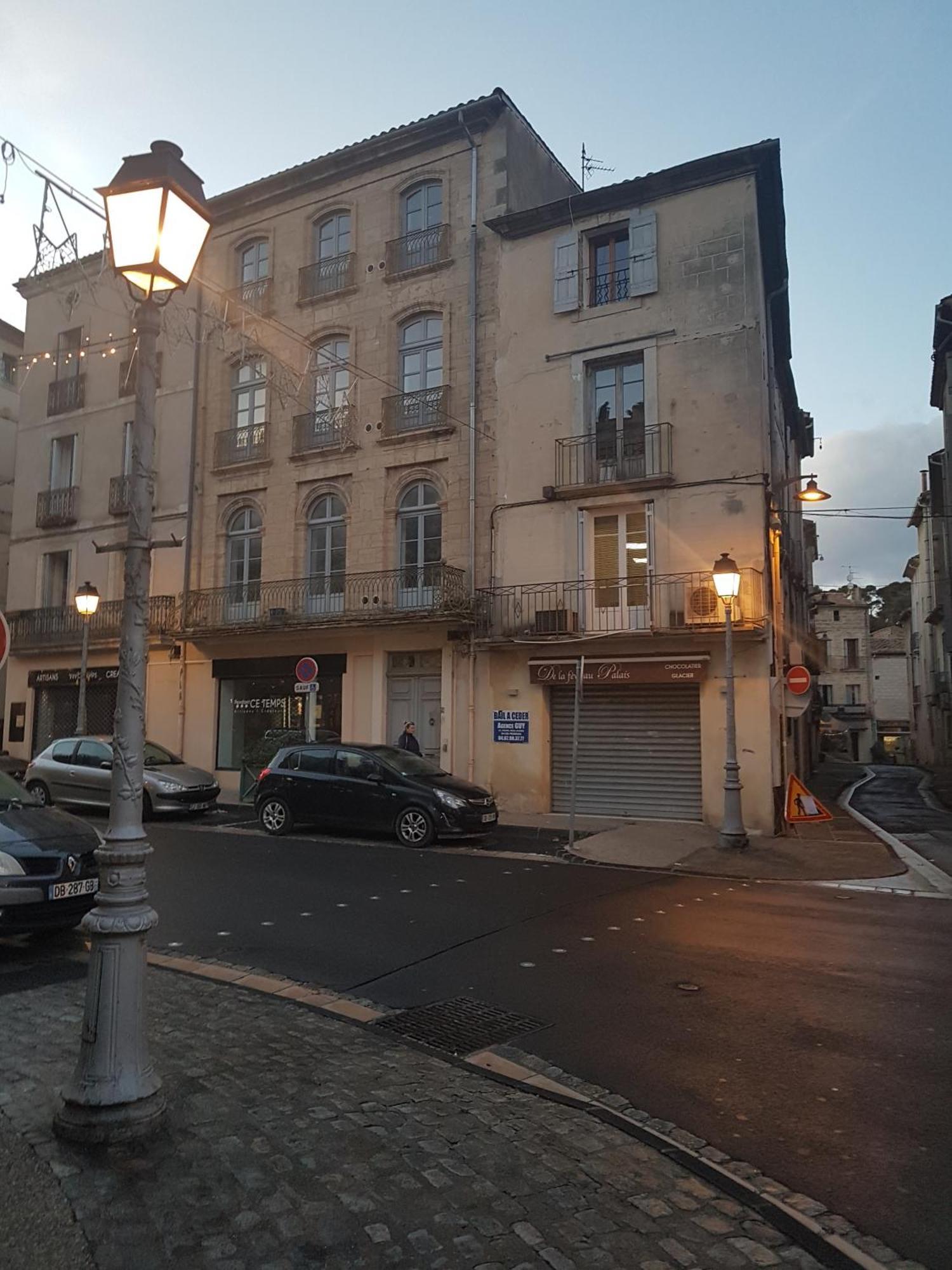 Mes A Moi In Pezenas - Appartements De Charme - Baignoire Balneo Экстерьер фото